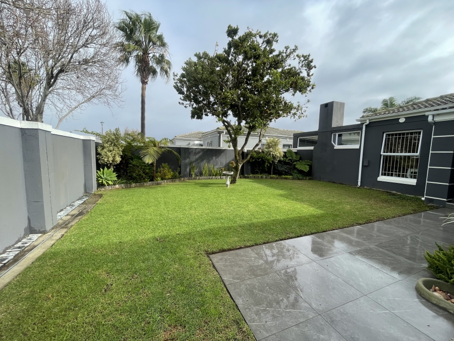 3 Bedroom Property for Sale in Sunningdale Western Cape